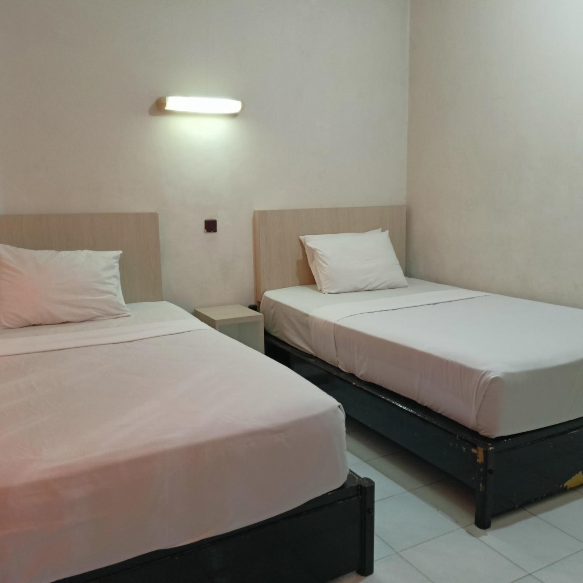 Hotel Borobudur Jogja Kejayan Екстер'єр фото